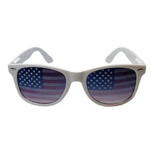6028 | White American Flag Sunglasses